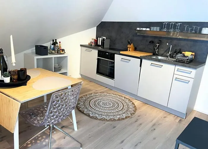 Summer Dream - Air Conditioned Balcony Flat On 2 Floors Διαμέρισμα *
