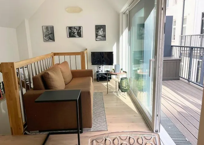Summer Dream - Air Conditioned Balcony Flat On 2 Floors Διαμέρισμα